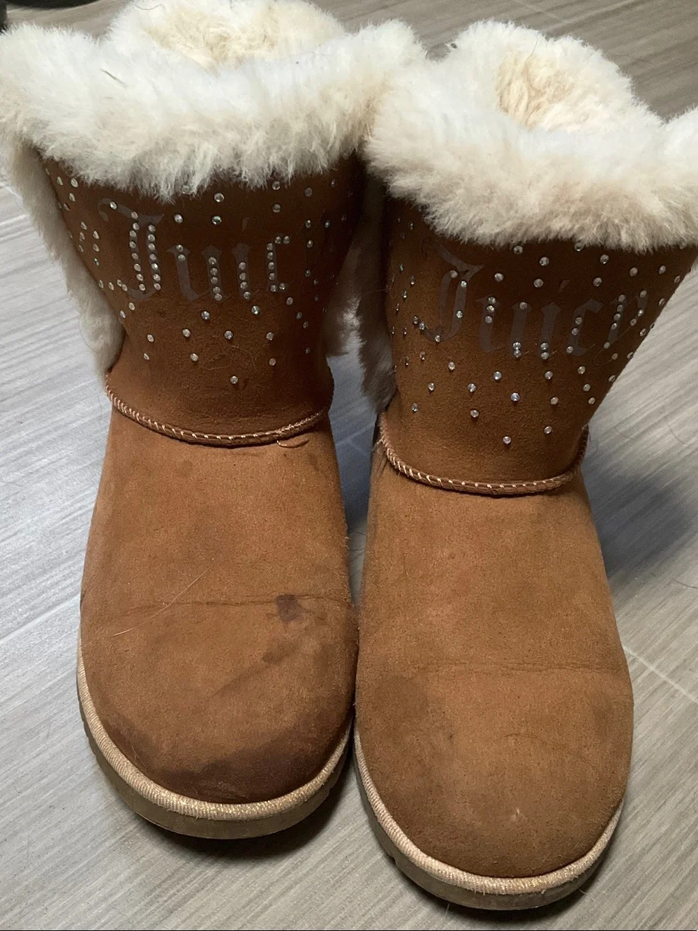 Juicy Couture Chestnut Boots with Cream Faux Fur and Pink Bow